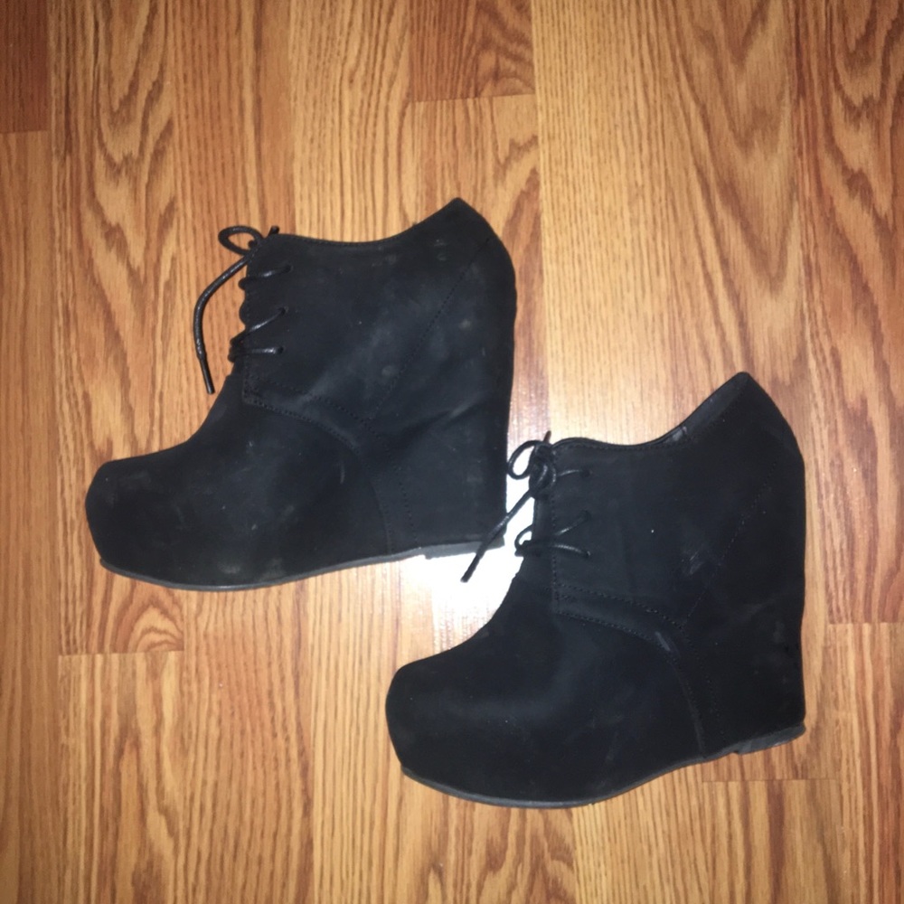 Wedge booties
